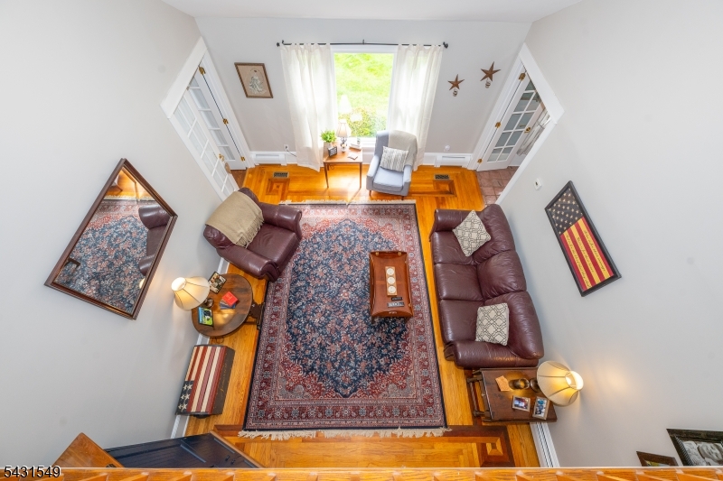 main property photo 7