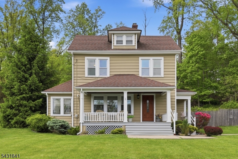 main property photo 29