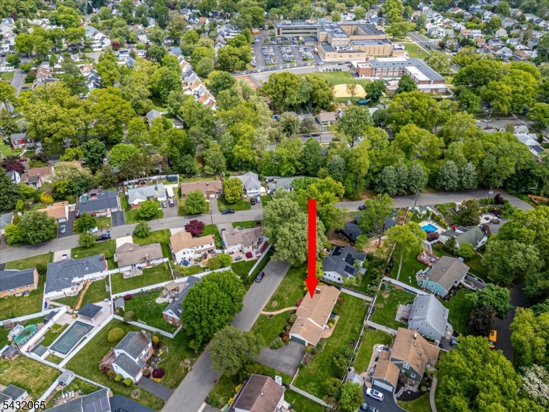 main property photo 46