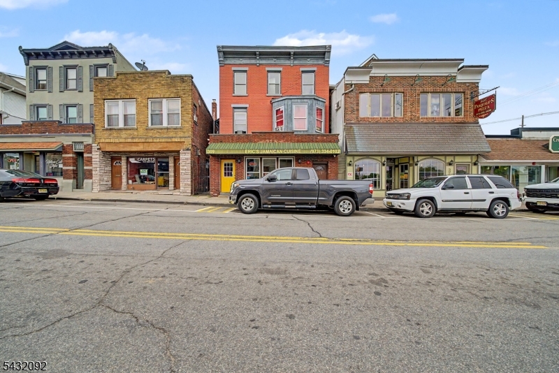 main property photo 19