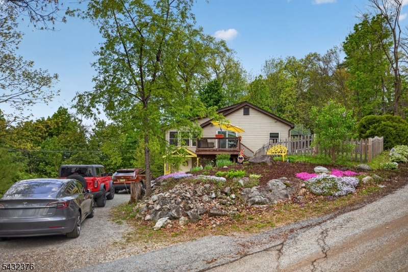 main property photo 42