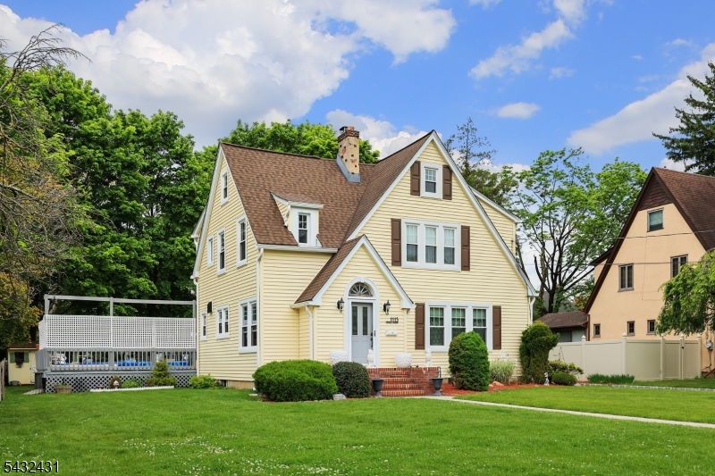 main property photo 2