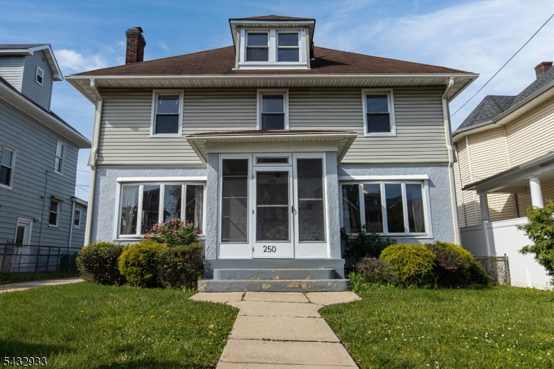 main property photo 1