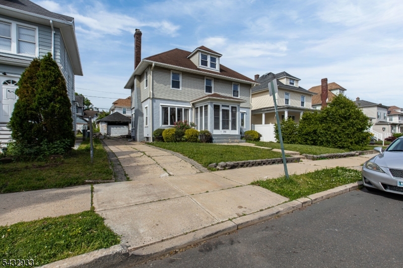 main property photo 46