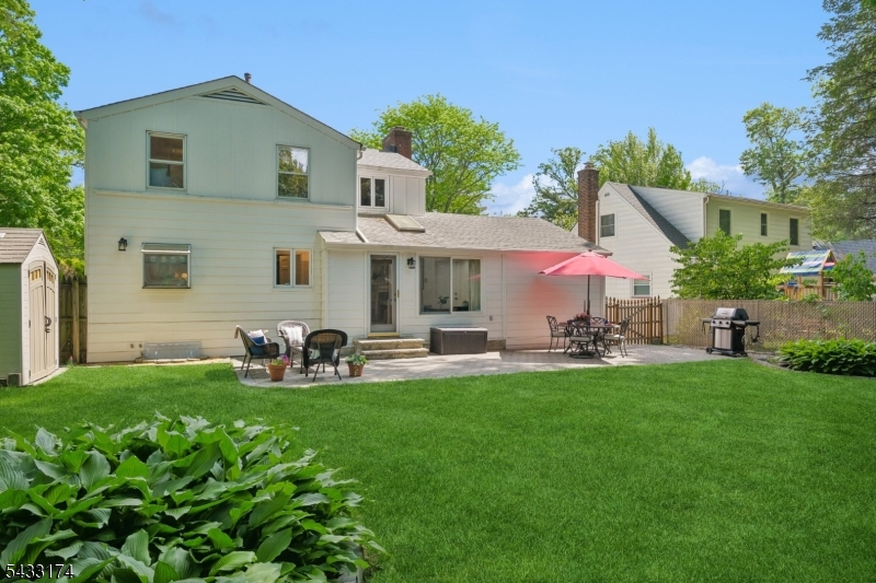 main property photo 22