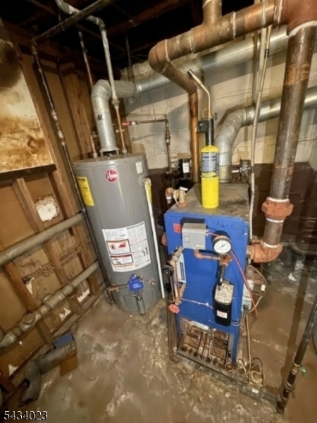 main property photo 34