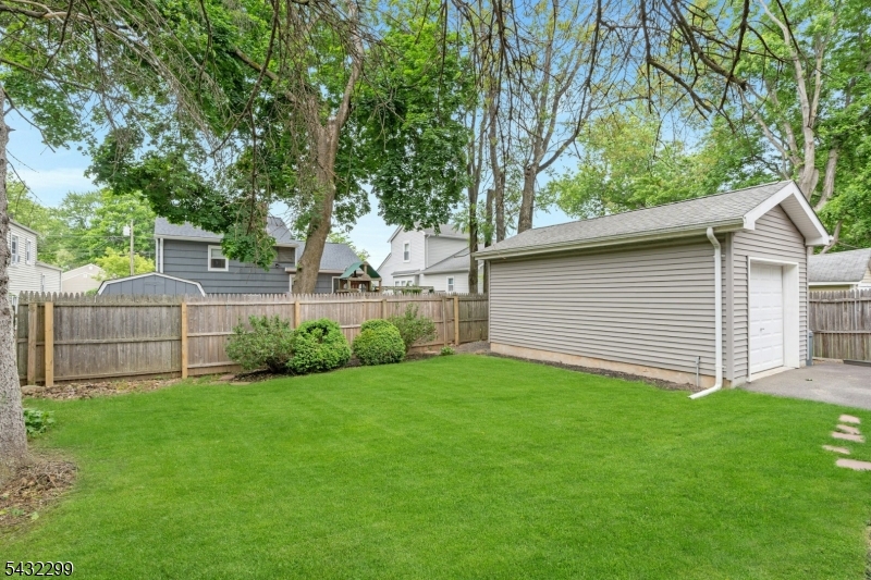 property viewer photo 28