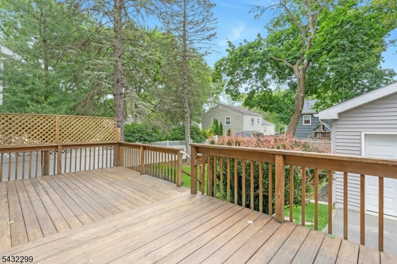 property viewer photo 30
