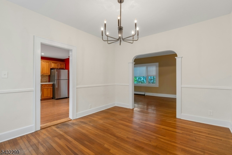 property viewer photo 7