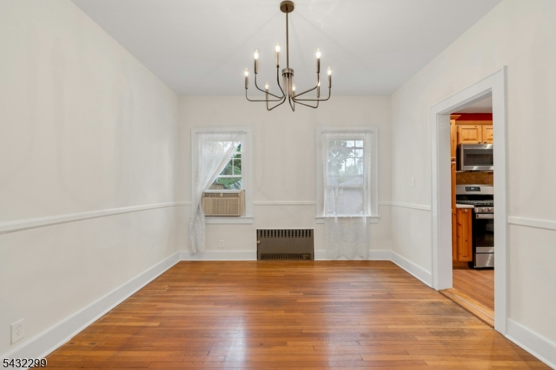 property viewer photo 9