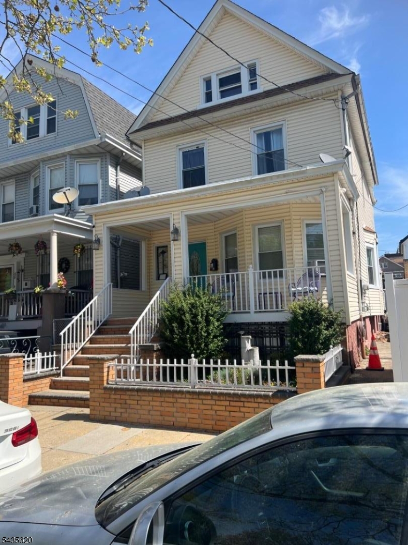 main property photo 15