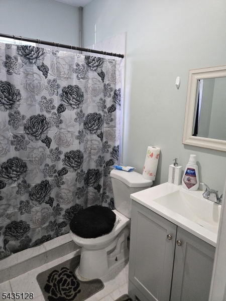 main property photo 9