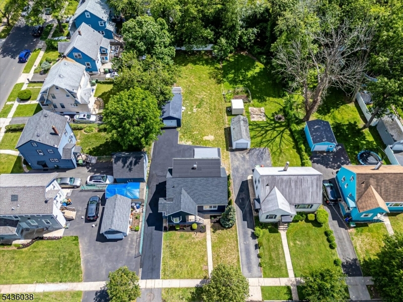 main property photo 31