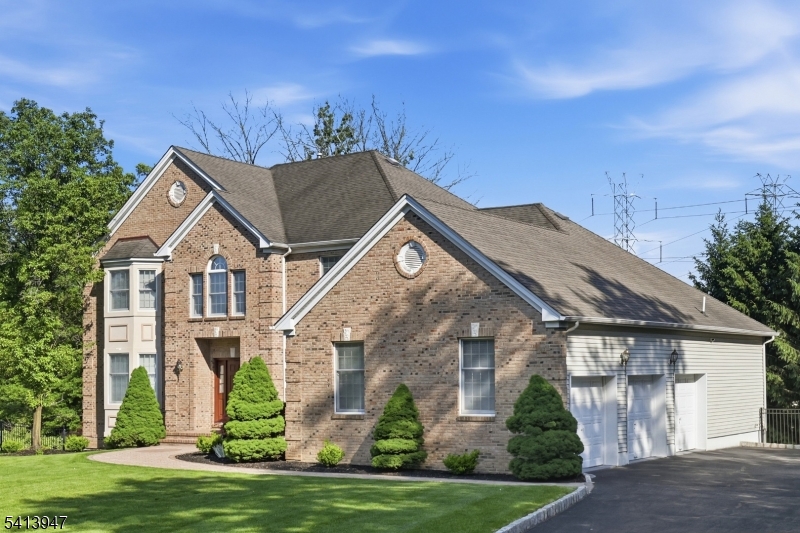 main property photo 48