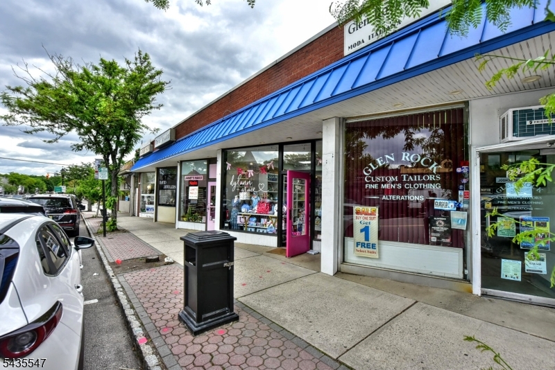 main property photo 16