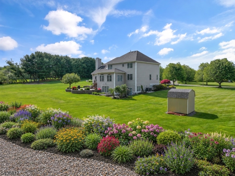 main property photo 46
