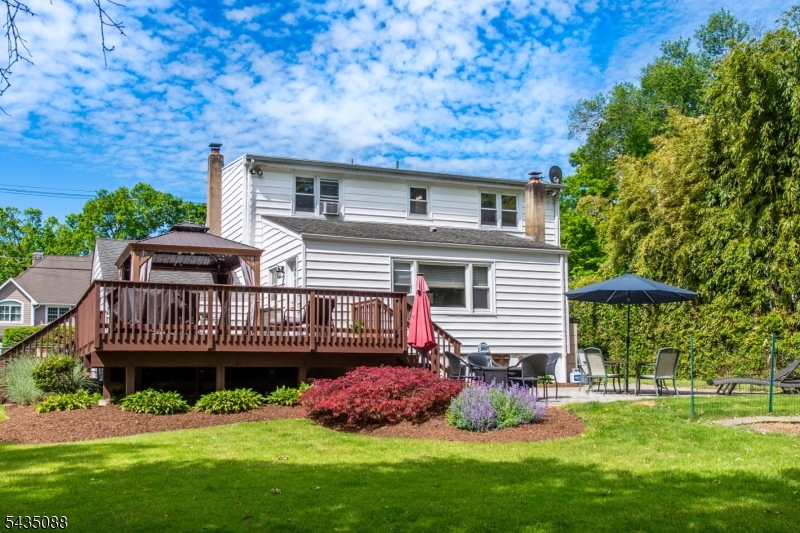 main property photo 22
