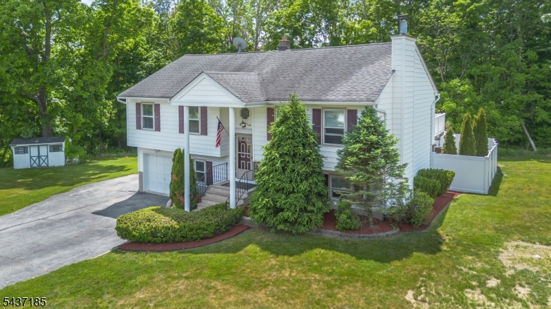 main property photo 39
