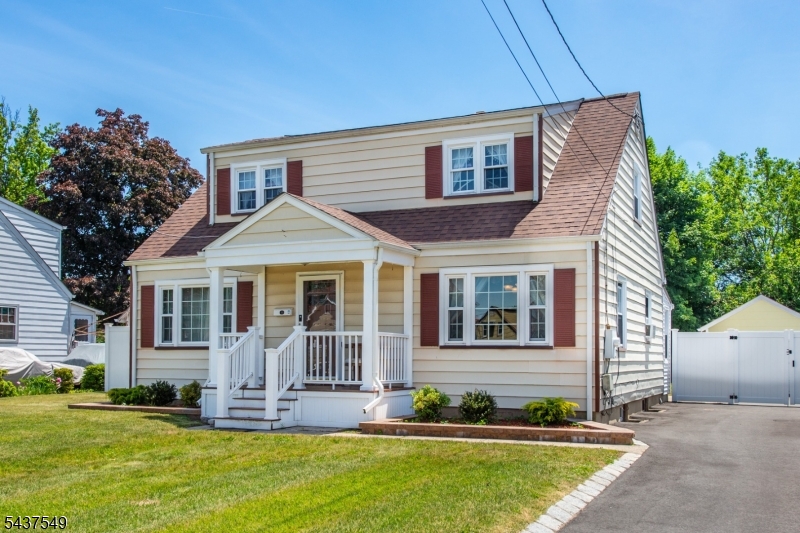 main property photo 22
