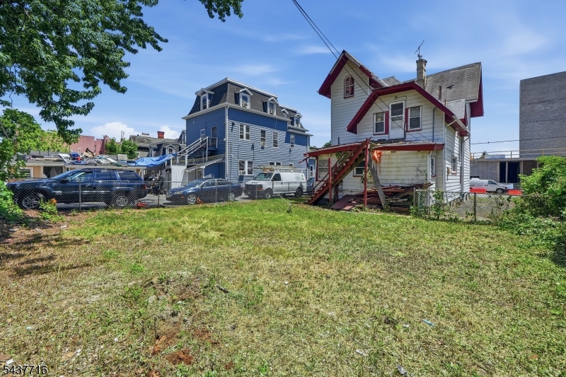 main property photo 20