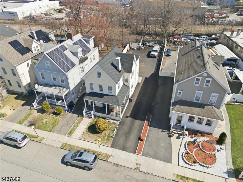 main property photo 41