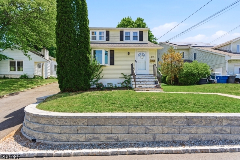 main property photo 22