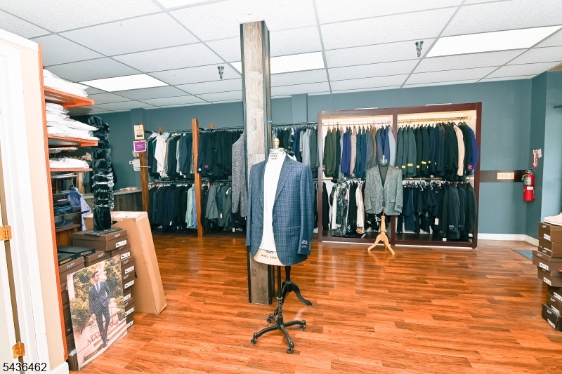 main property photo 24