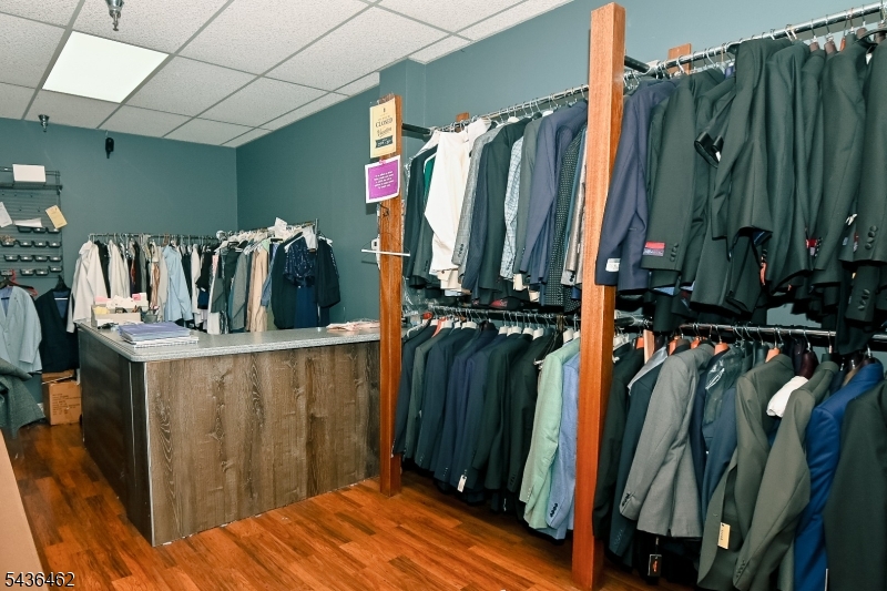 main property photo 26