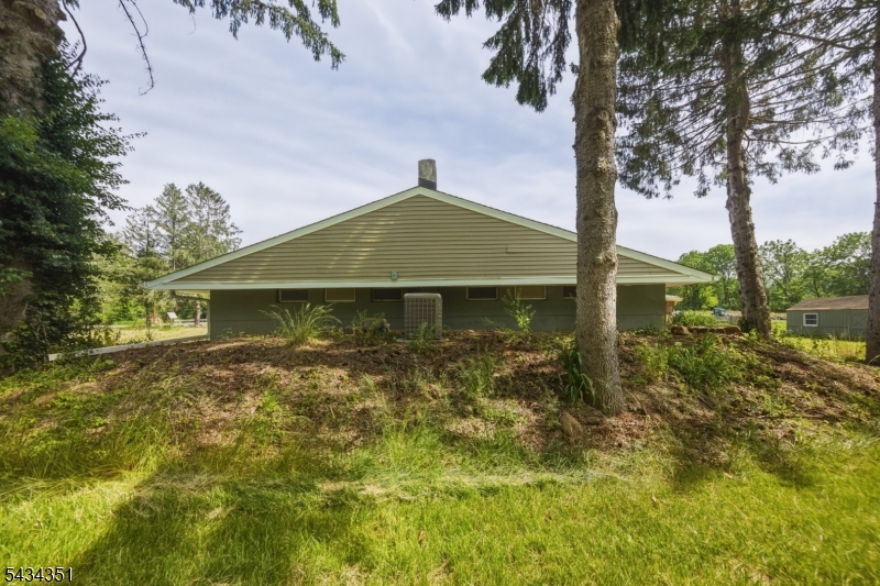 main property photo 44