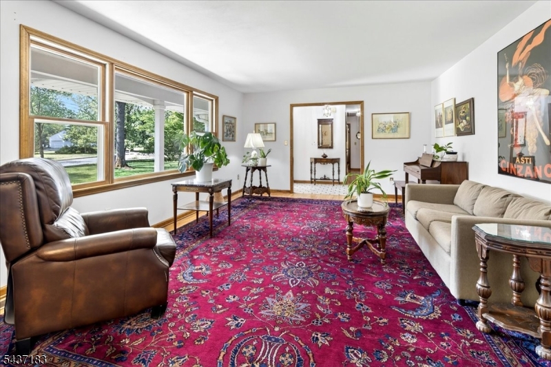 main property photo 4