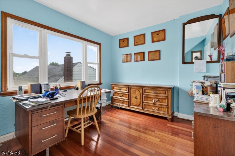 main property photo 18