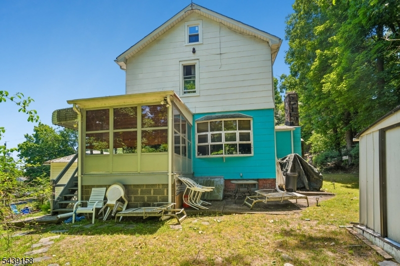 main property photo 22