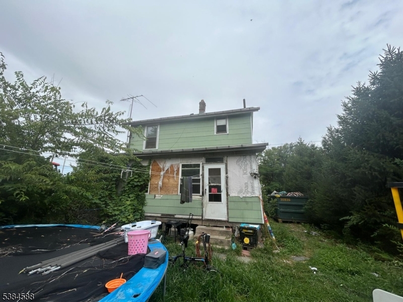 main property photo 13
