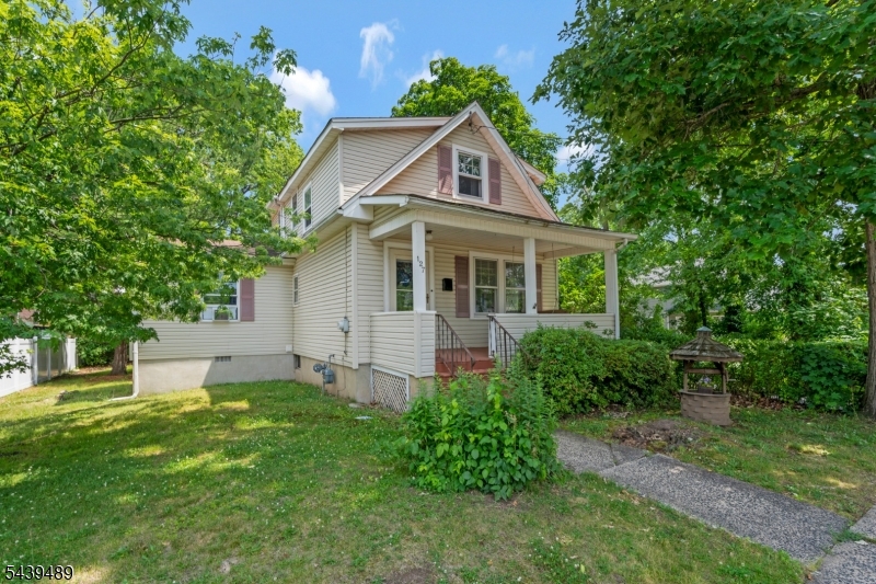 main property photo 27