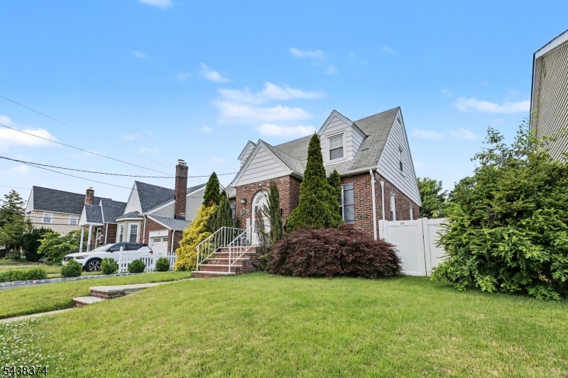 main property photo 1