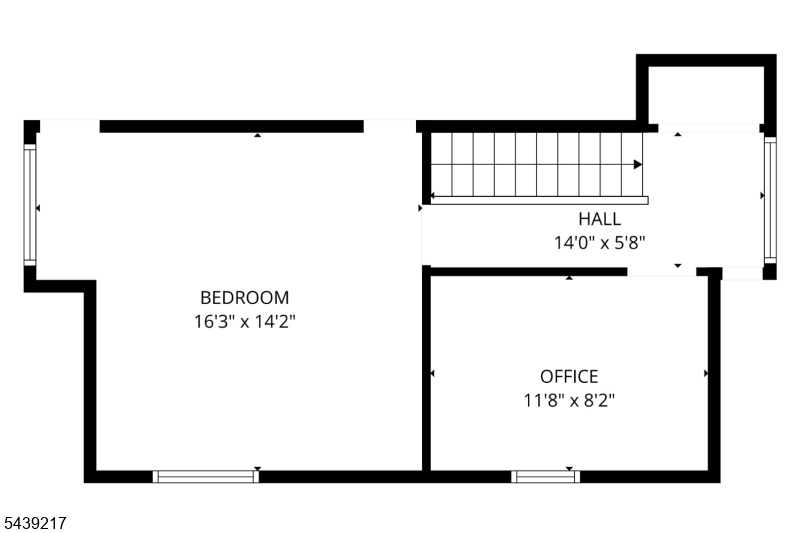 main property photo 13