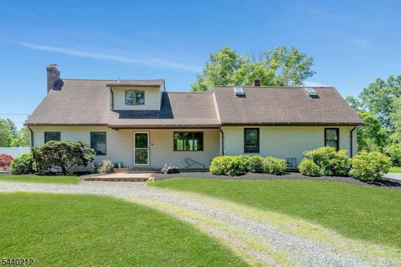 main property photo 44