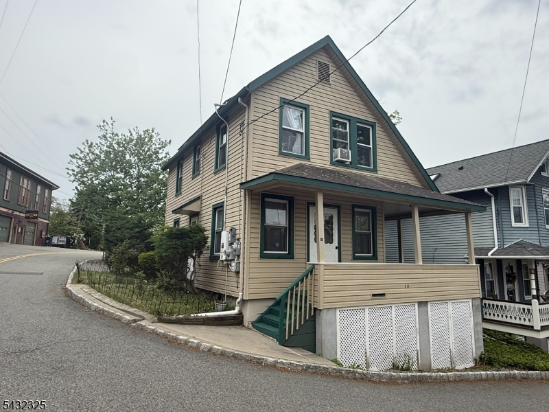main property photo 2