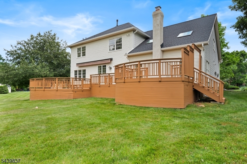 main property photo 38