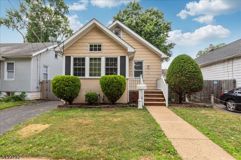 main property photo 48