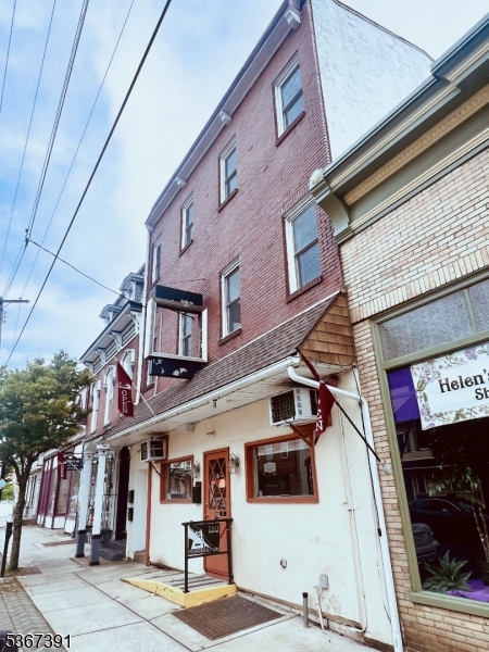 main property photo 15