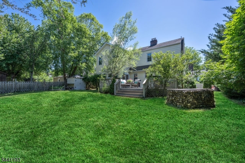 main property photo 25