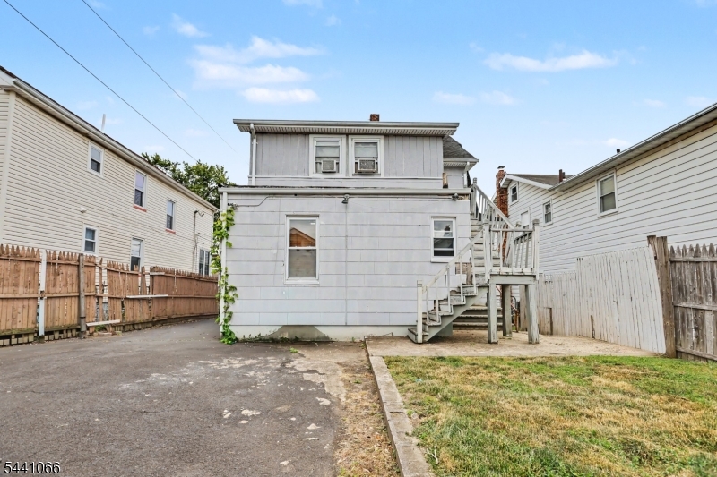 main property photo 29