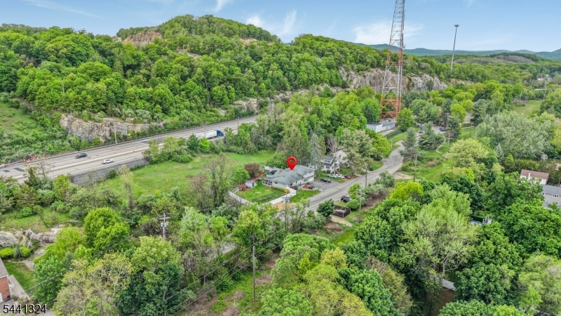 main property photo 39