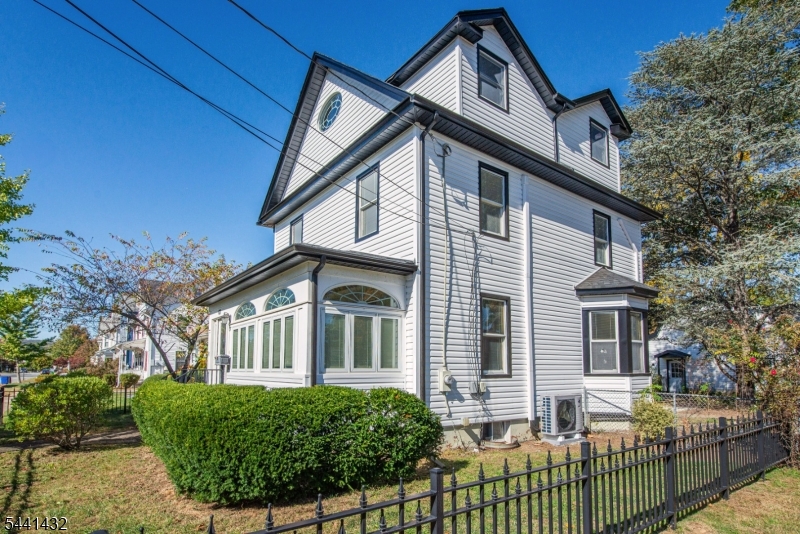 main property photo 49