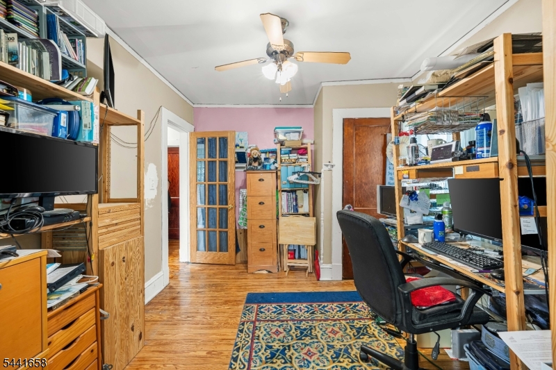 main property photo 25