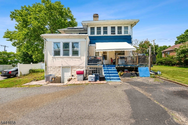 main property photo 36