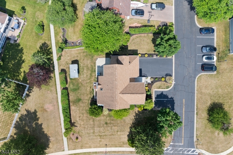 main property photo 31