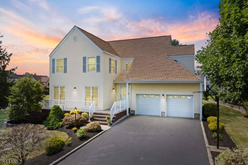 main property photo 40