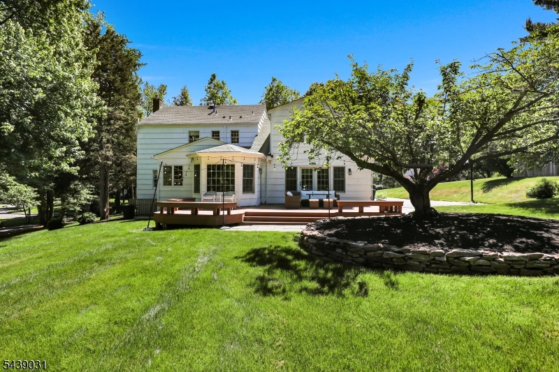 main property photo 41